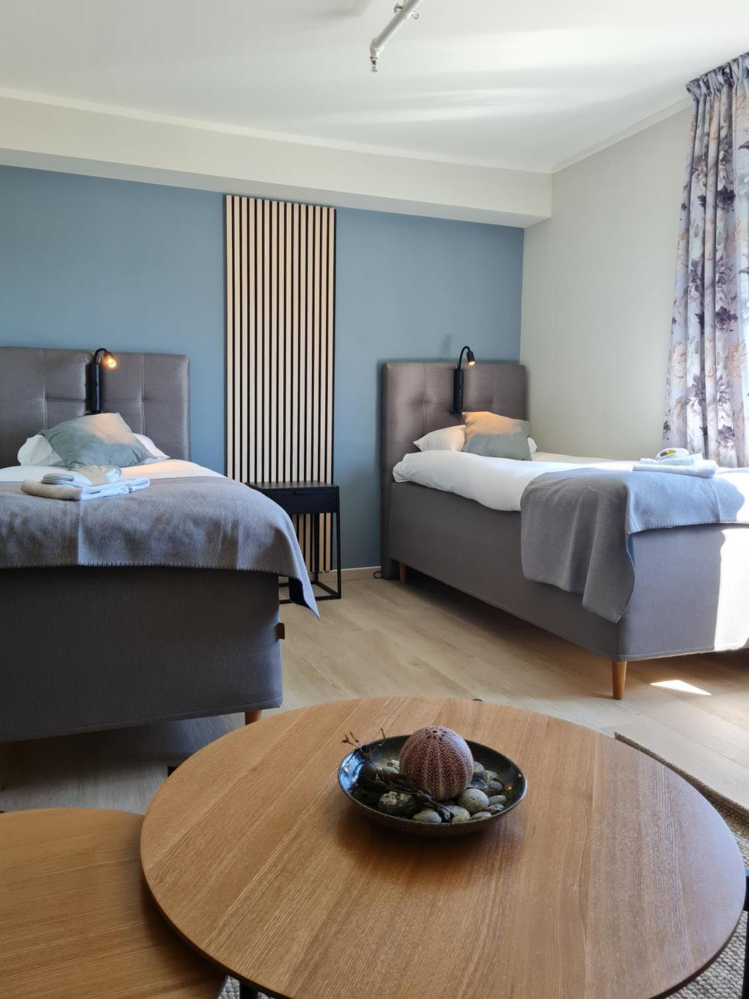 Lofoten Vaeroy Bryggehotell As Exteriör bild