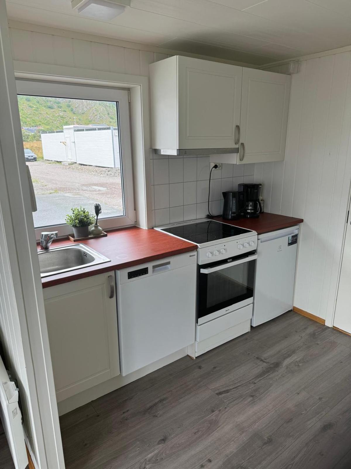 Lofoten Vaeroy Bryggehotell As Exteriör bild