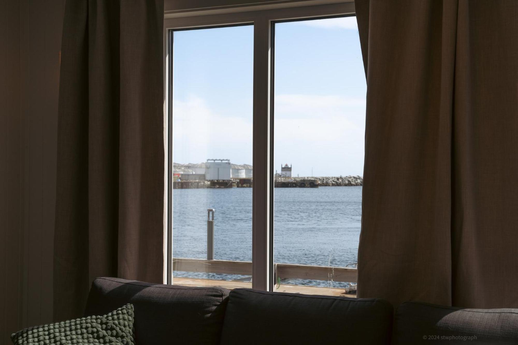 Lofoten Vaeroy Bryggehotell As Exteriör bild