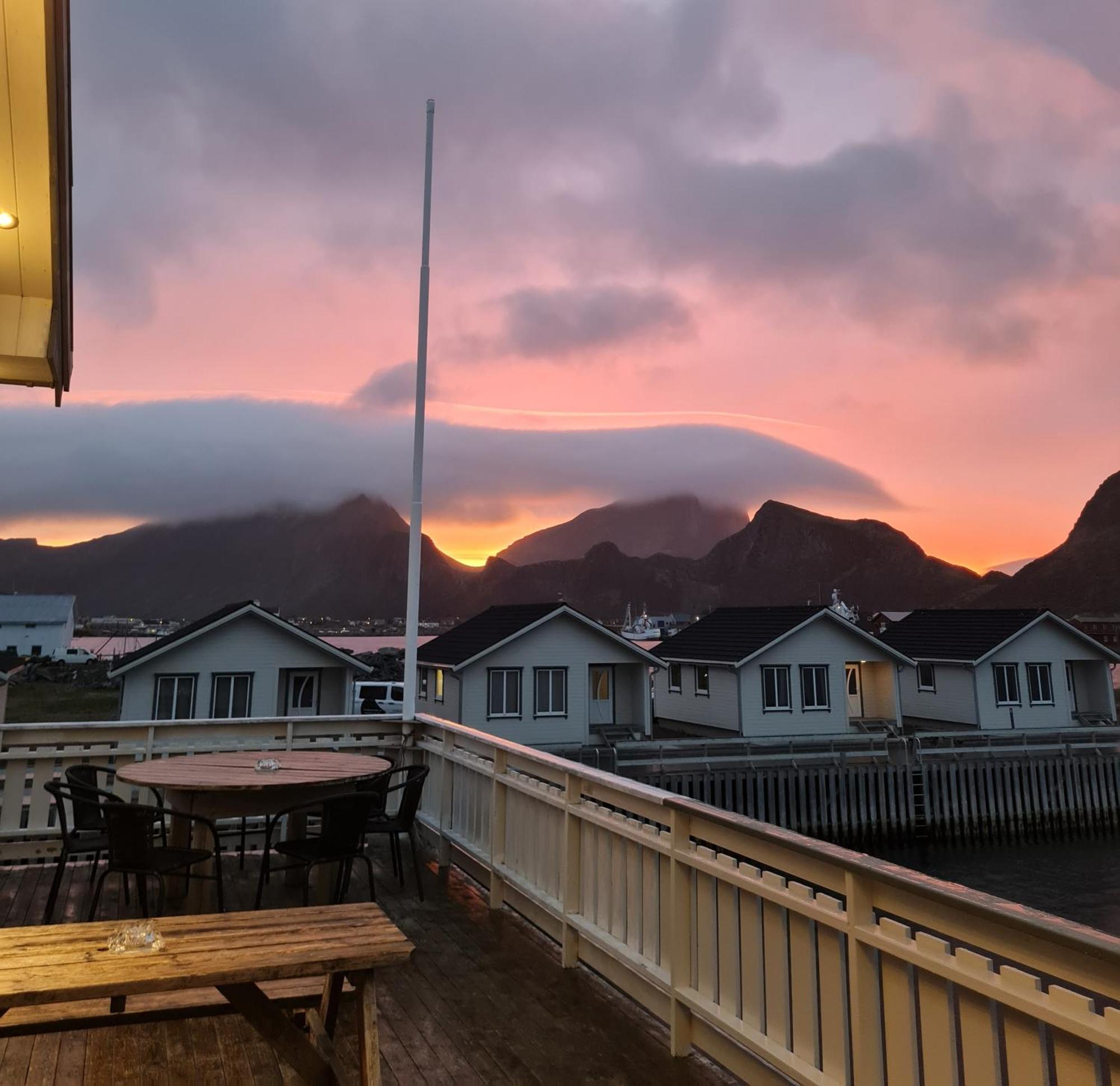 Lofoten Vaeroy Bryggehotell As Exteriör bild